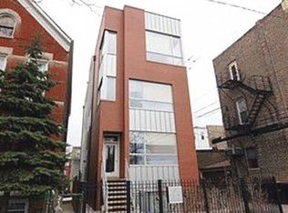 2414 W Iowa St, Chicago, IL 60622