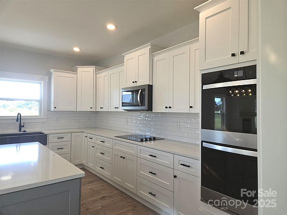 5th image of 1270 Coppergate Dr