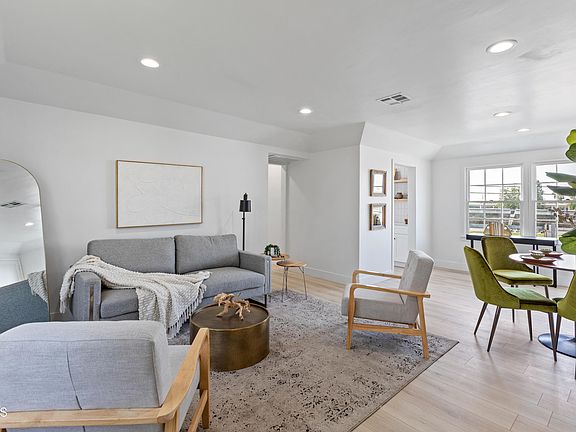5th image of 1208 E Glenoaks Blvd #7