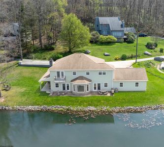 208 Paradise Cir, Morgantown, WV, 26508