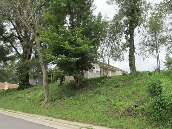 2nd image of 709 South St