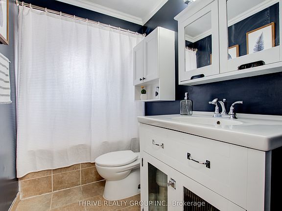 5th image of 118 Sandalwood Cres
