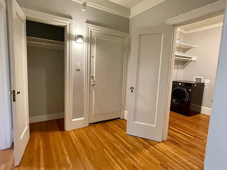 2070 Fell St #8 — Photo 14