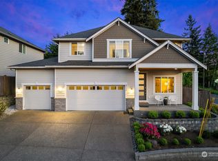 8330 225th Pl SW, Edmonds, WA 98026