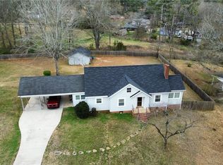 165 Brookwood Ave, Commerce, GA 30529