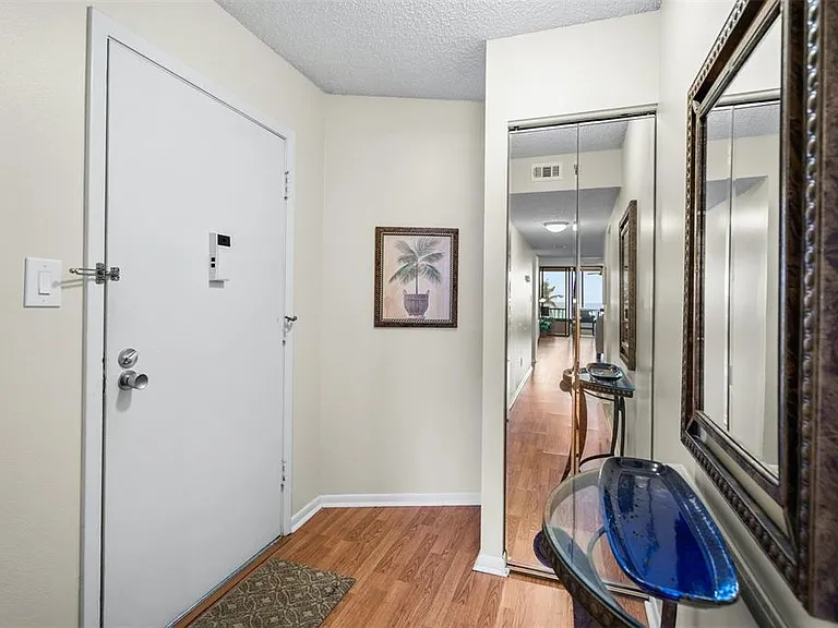 8770 Midnight Pass Rd #402B — Photo 6