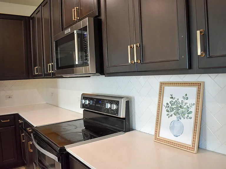 304 Lemon Light Ln — Photo 9