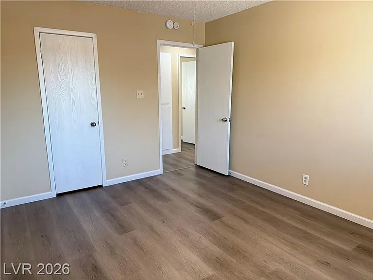 7916 Ducharme Ave — Photo 17