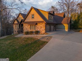 712 Meadow Run Ct, Clarkesville, GA 30523