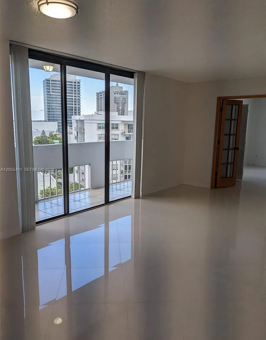 Indian Cr Cl Marina Condo — Photo 4