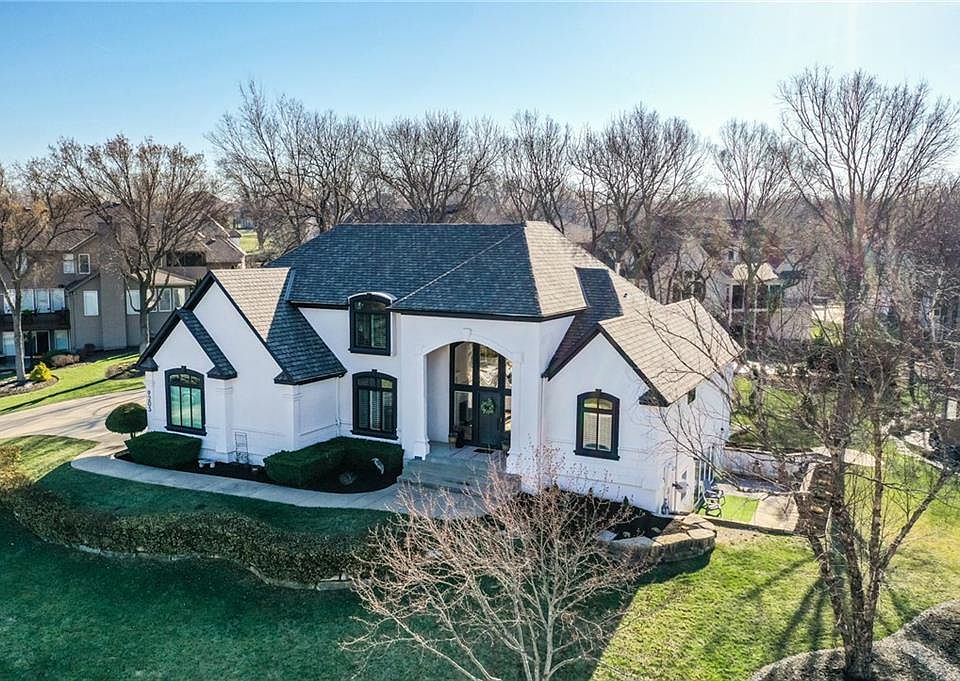 1st image of 9205 Redbud Ln