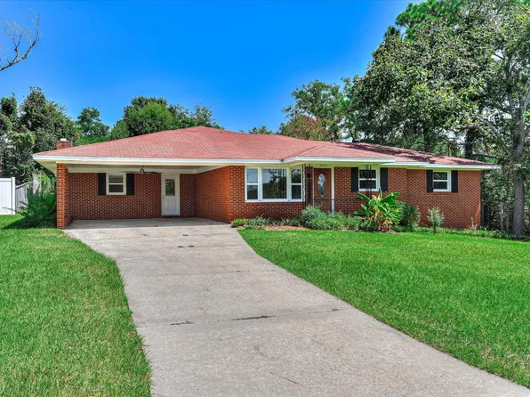303 Serpentine Dr, North Augusta, SC 29841