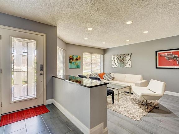 4th image of 14687 Village Glen Cir