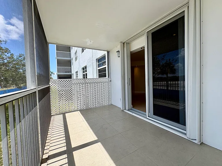 5700 NW 2nd Ave #203 — Photo 11