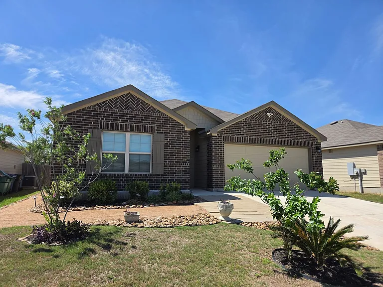 6943 Emerald Valley — Photo 2