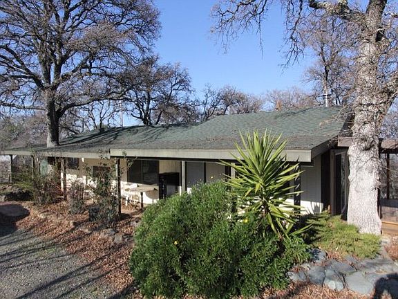 3rd image of 8446 Cumberland Ln