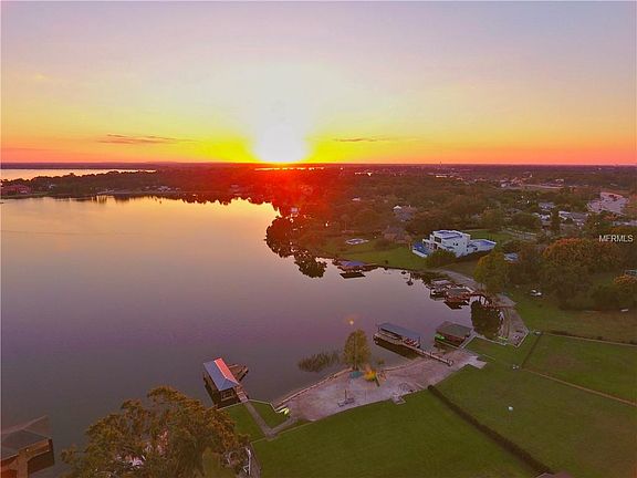 3rd image of 2401 Cypress Gardens Blvd SE