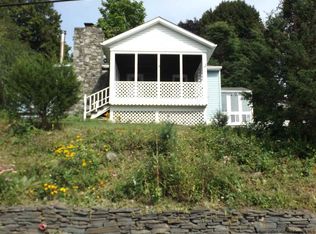 323 Joys Ln, Hurley, NY 12443