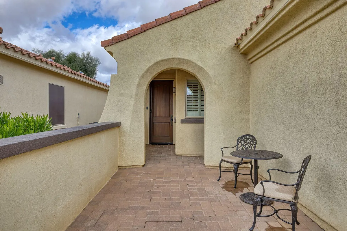 Front Patio - 12926 W Chapala Dr