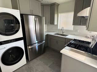 5950 Cloverly Ave #B, Temple City, CA 91780
