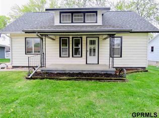707 Lincoln Ave, Dorchester, NE 68343