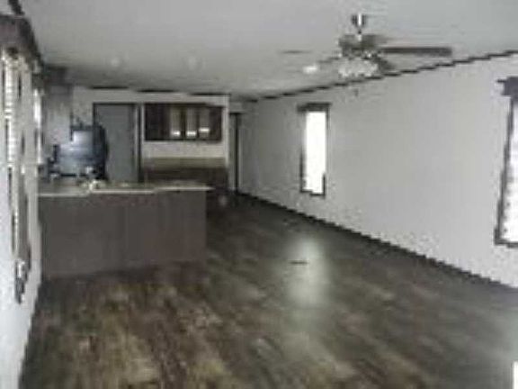 3rd image of 2519 Estabrook Dr