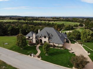 250 Golf Club Dr, Hollister, MO 65672