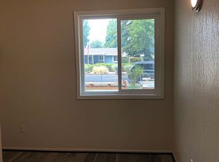 2914 Far West Ave, Medford, OR 97501