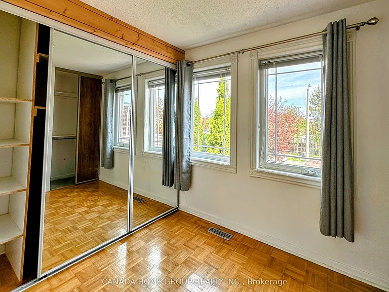 303 Riel Dr — Photo 22