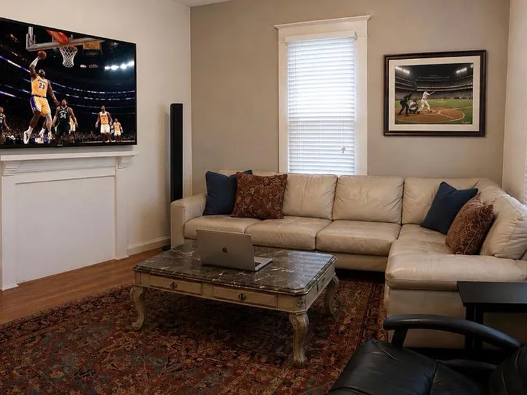 2037 Briarcliff Rd — Photo 3
