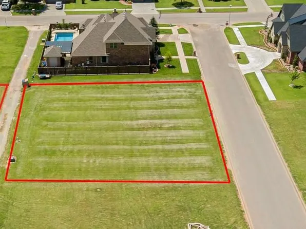 1206 Mesquite Dr #2 & S-3, Weatherford, OK 73096
