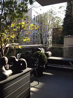 Sold by Compass | media 10