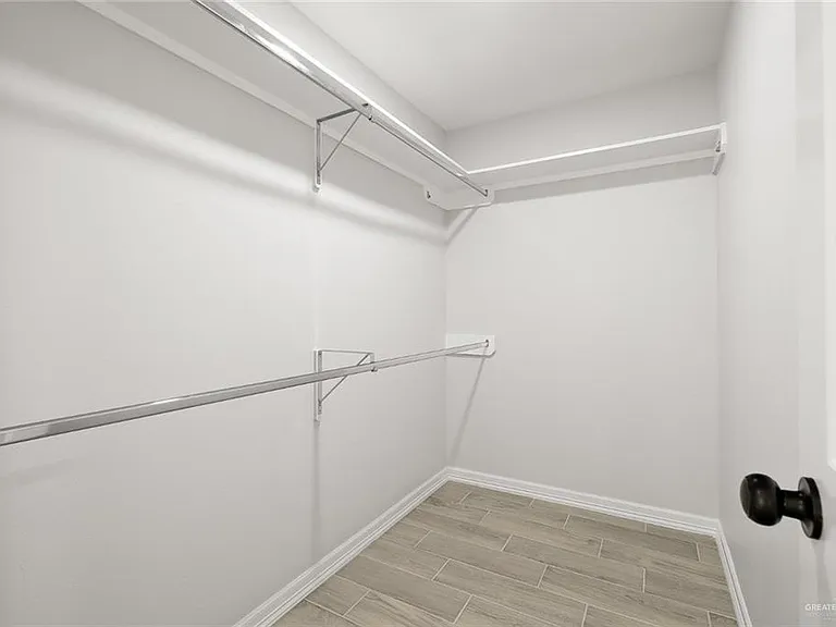 3605 Fuerte Ave #1 — Photo 9