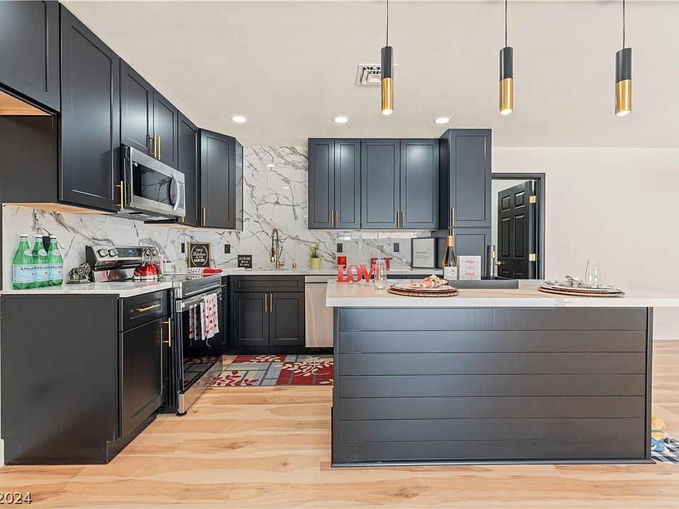 1st image of 31 Jade Cir