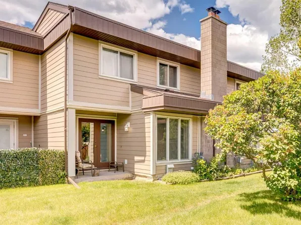 4550 47th St SW #502, Calgary, AB T3E 6W5