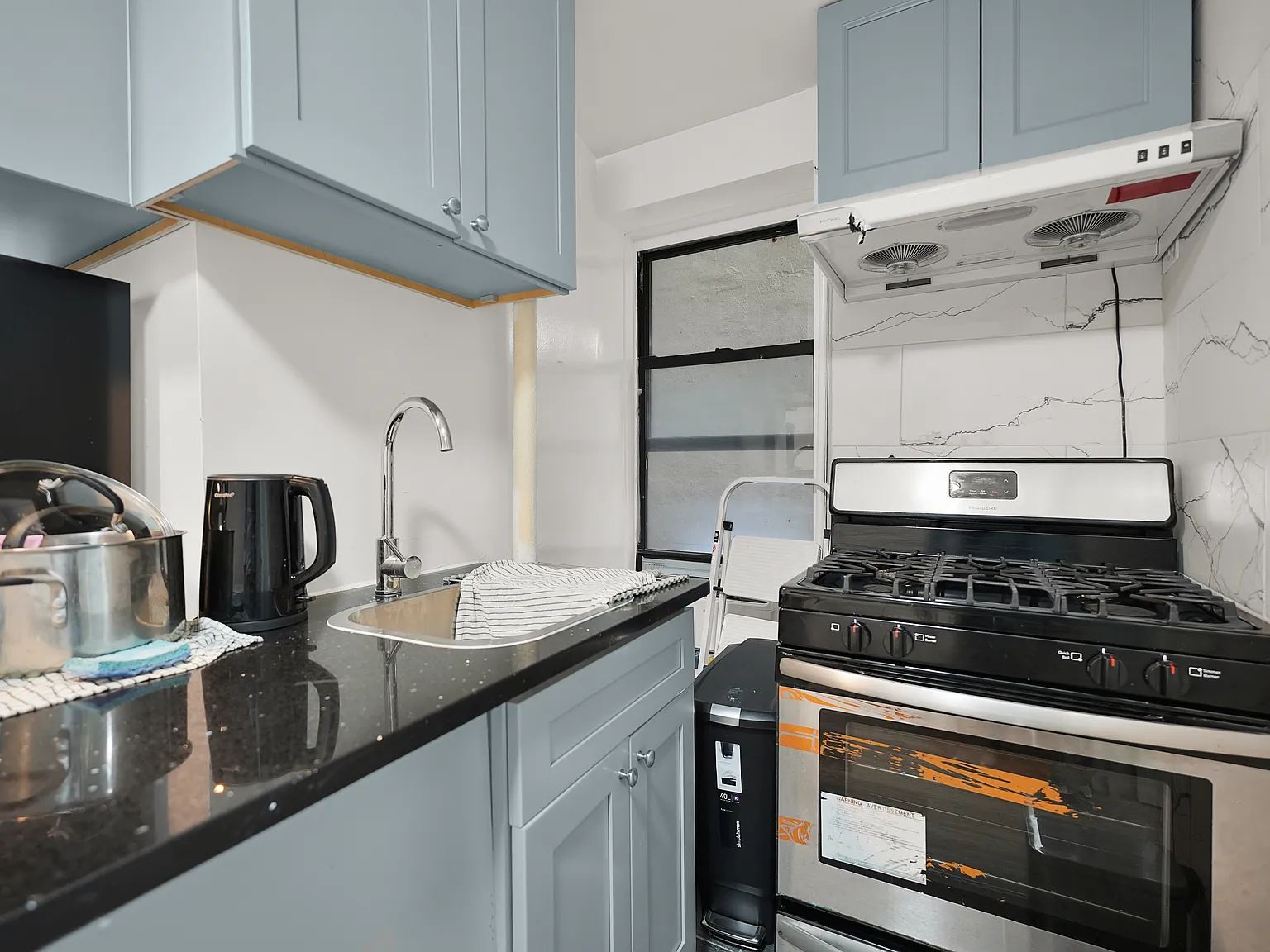 124 Mott Street — Photo 3