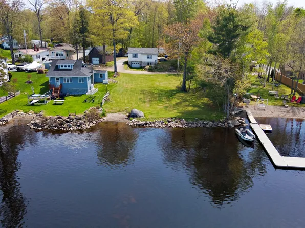 12 Gould Road, Orono, ME 04473