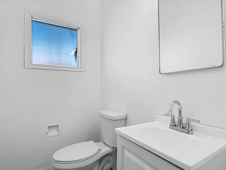 7969 Foothill Blvd — Photo 13