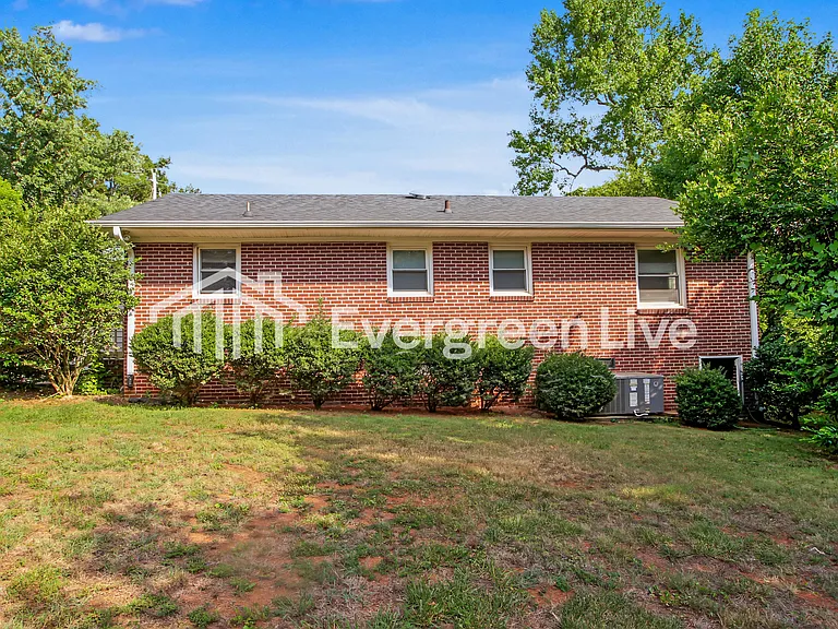 3 Lord Fairfax Dr — Photo 14