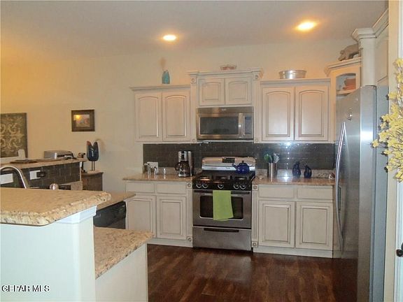 5th image of 1637 Land Rush St
