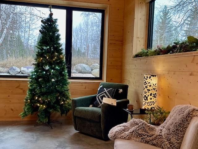 Sitting area with large window - private view