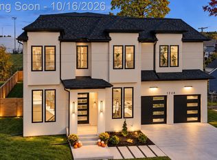 1228 W Windemere Ave, Royal Oak, MI 48073