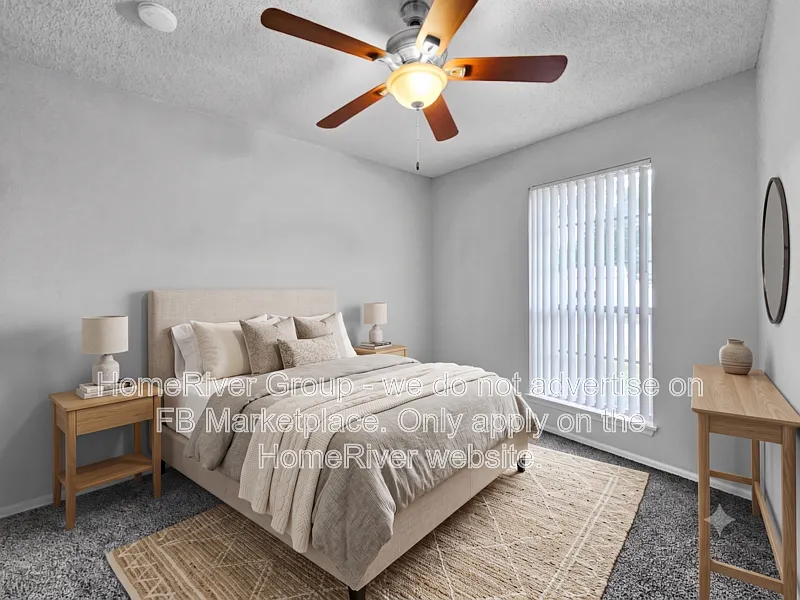 3 bed, 2.0 bath, 912 sqft, $1,245 — Photo 3