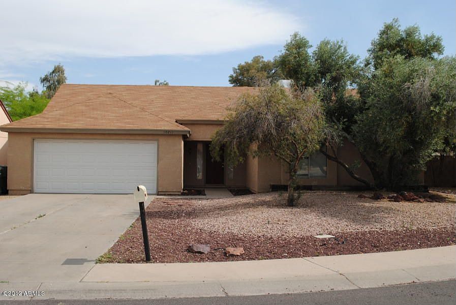 1st image of 10211 W Meadowbrook Ave