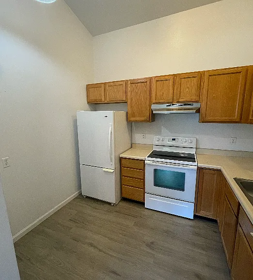 816 Spellman St — Photo 2