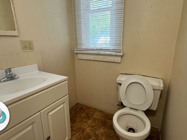 304 W Walnut St #4, Manly, IA 50456