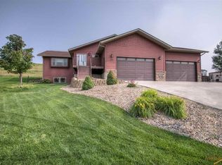 764 Field View Dr, Rapid City, SD 57701