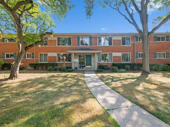 1109 Derby Rd APT 5, Birmingham, MI 48009