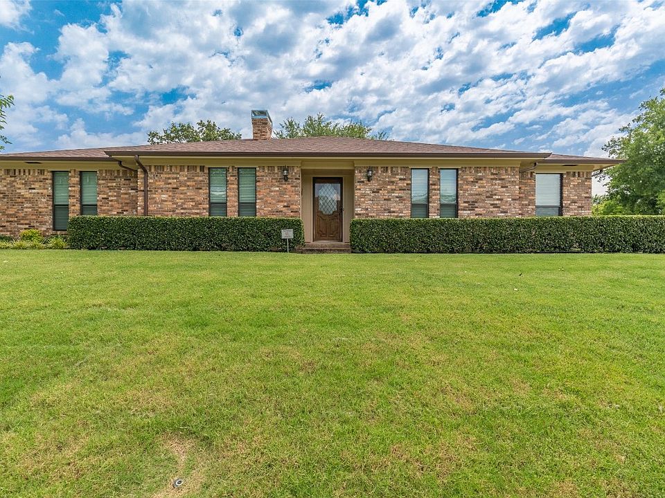 1st image of 527 Turtle Creek Dr