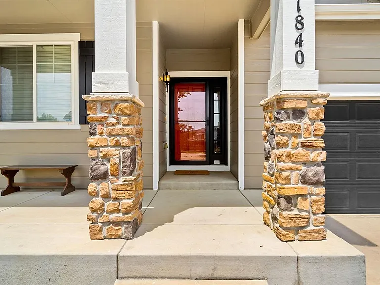 11840 Kalmath Way — Photo 2